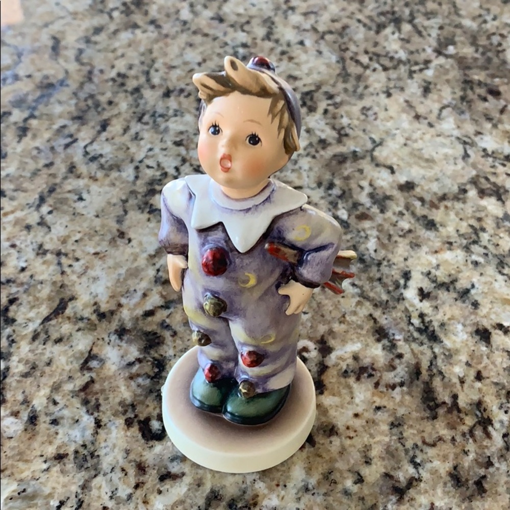 M. J. Hummel Gobel Figurine #328